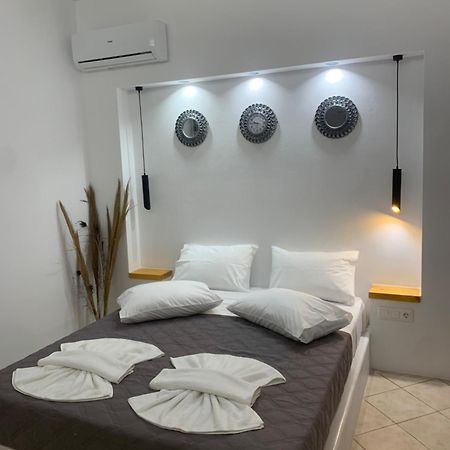 Little Yard Studios & Apartments #7 Naxos City Exterior photo